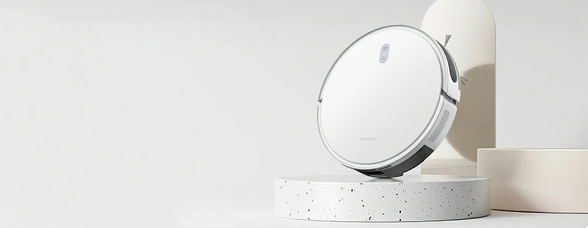 Banner de nuevo lanzamiento del robot aspirador Honiture T10 con navegación LIDAR de alta precisión en un pedestal.