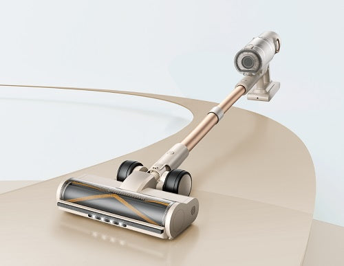 Aspiradora sin cable Honiture P7 Pro color champán, destacada sobre una base de exhibición dorada.